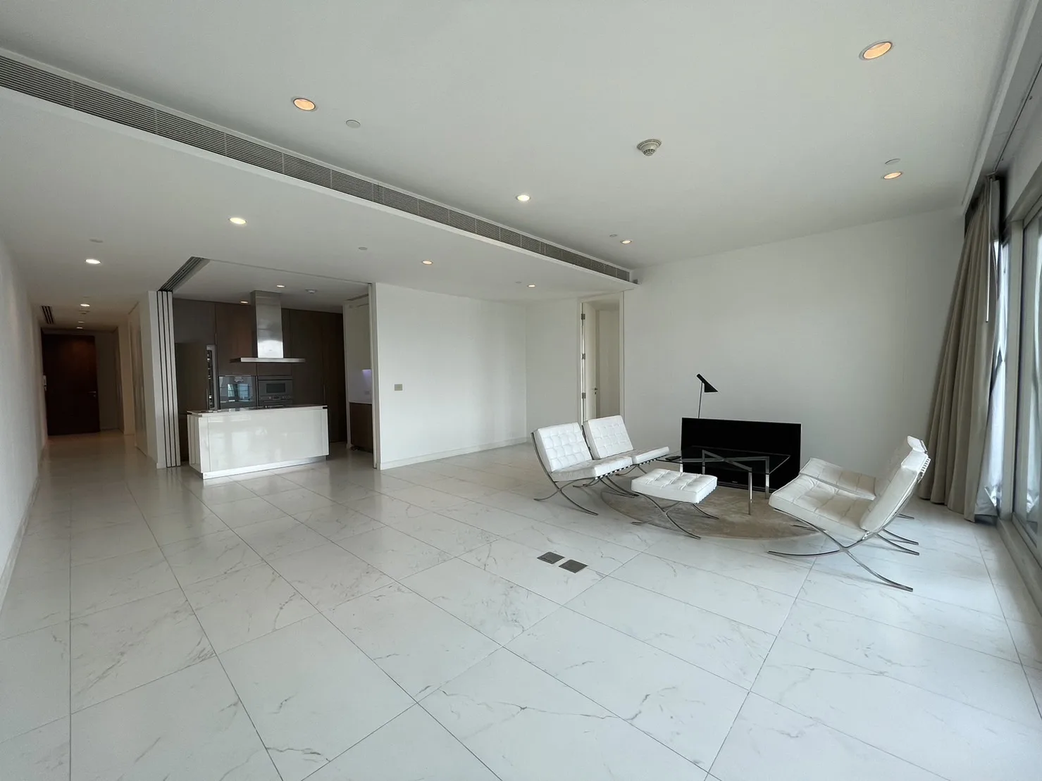 Property photos for 185 Rajadamri