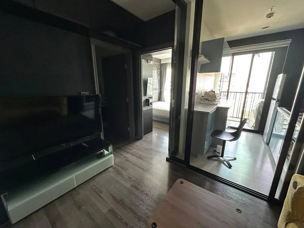Property photos for The Base Park East Sukhumvit 77