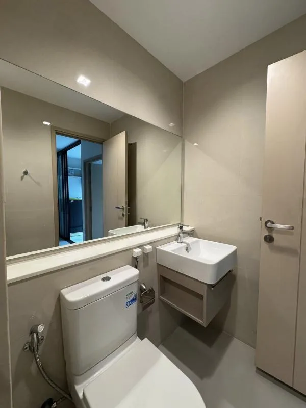 Property photos for Life Sathorn Sierra