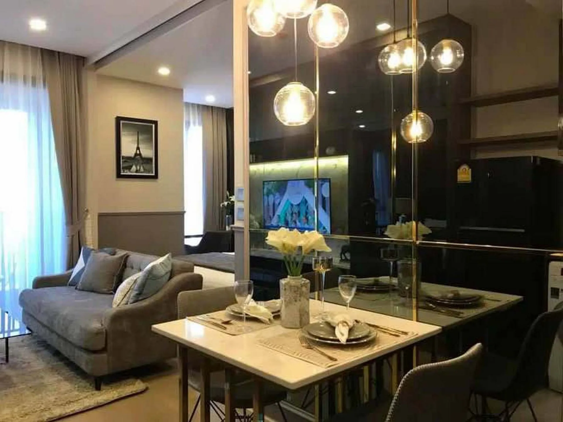Property photos for Ashton Asoke