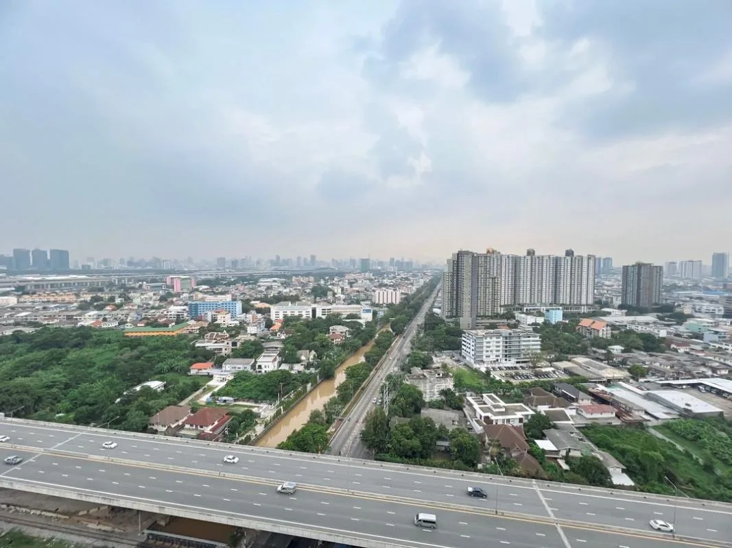 Property photos for Metro Sky Prachachuen