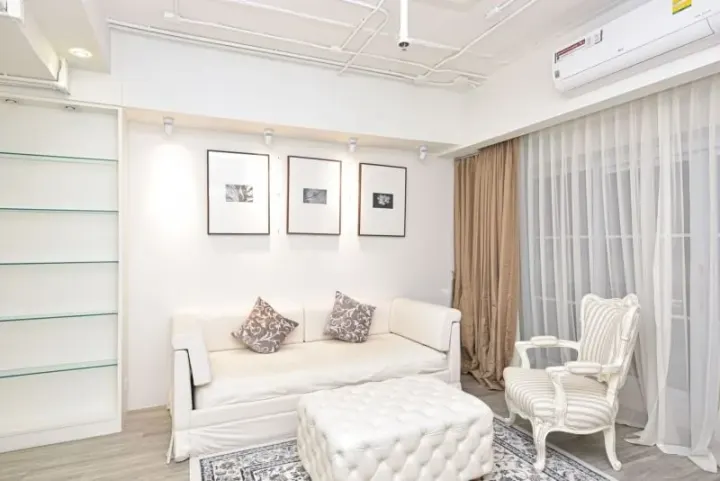 Property photos for State Tower