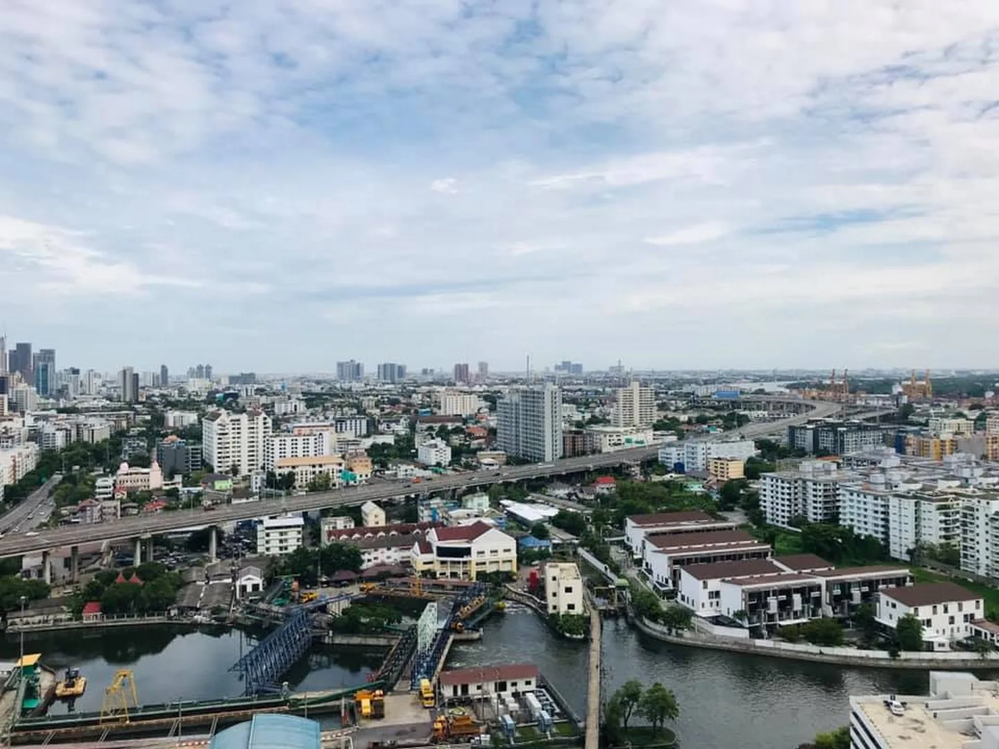 Property photos for Life Sukhumvit 48