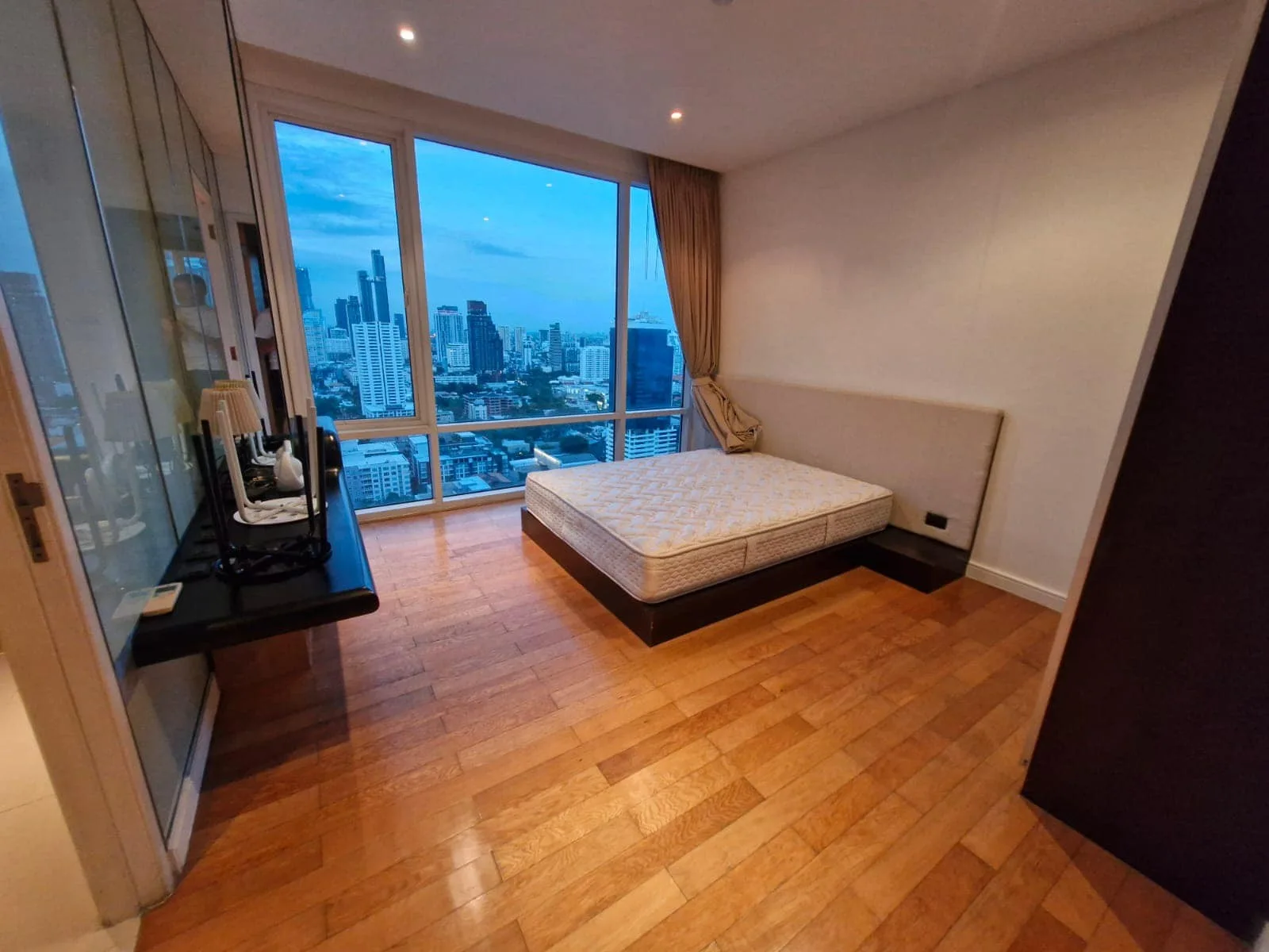 Property photos for Fullerton