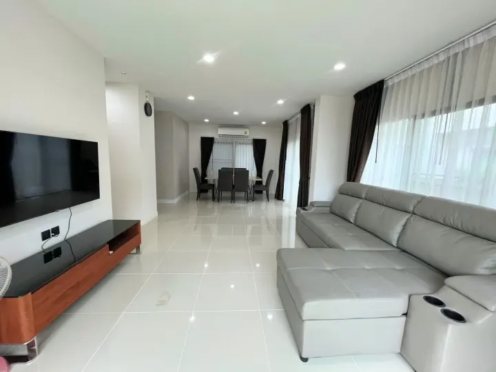 Property photos for Setthasiri Krungthep Kreetha 2