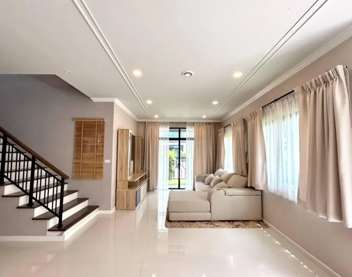 Property photos for Grand Britania Wongwaen Ramindra
