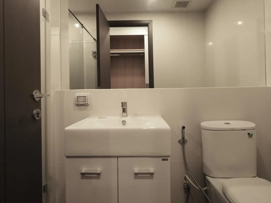 Property photos for Rhythm Sathorn - Narathiwas