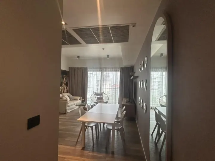 Property photos for The Lofts Asoke
