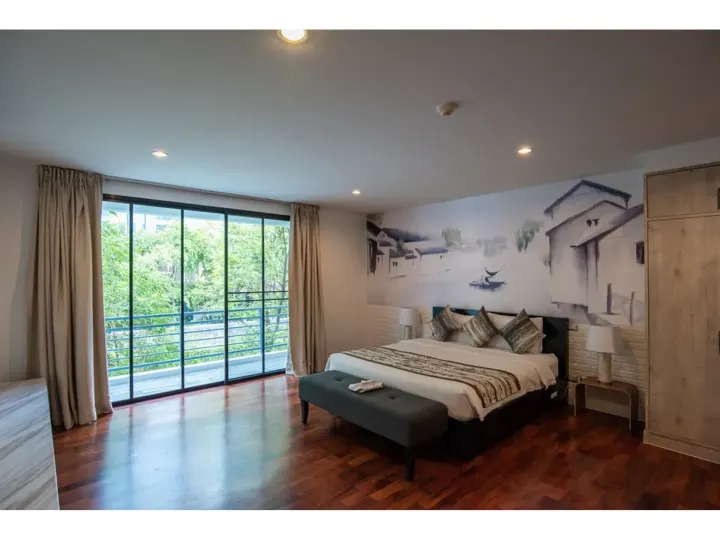 Property photos for Benviar Tonson Residence