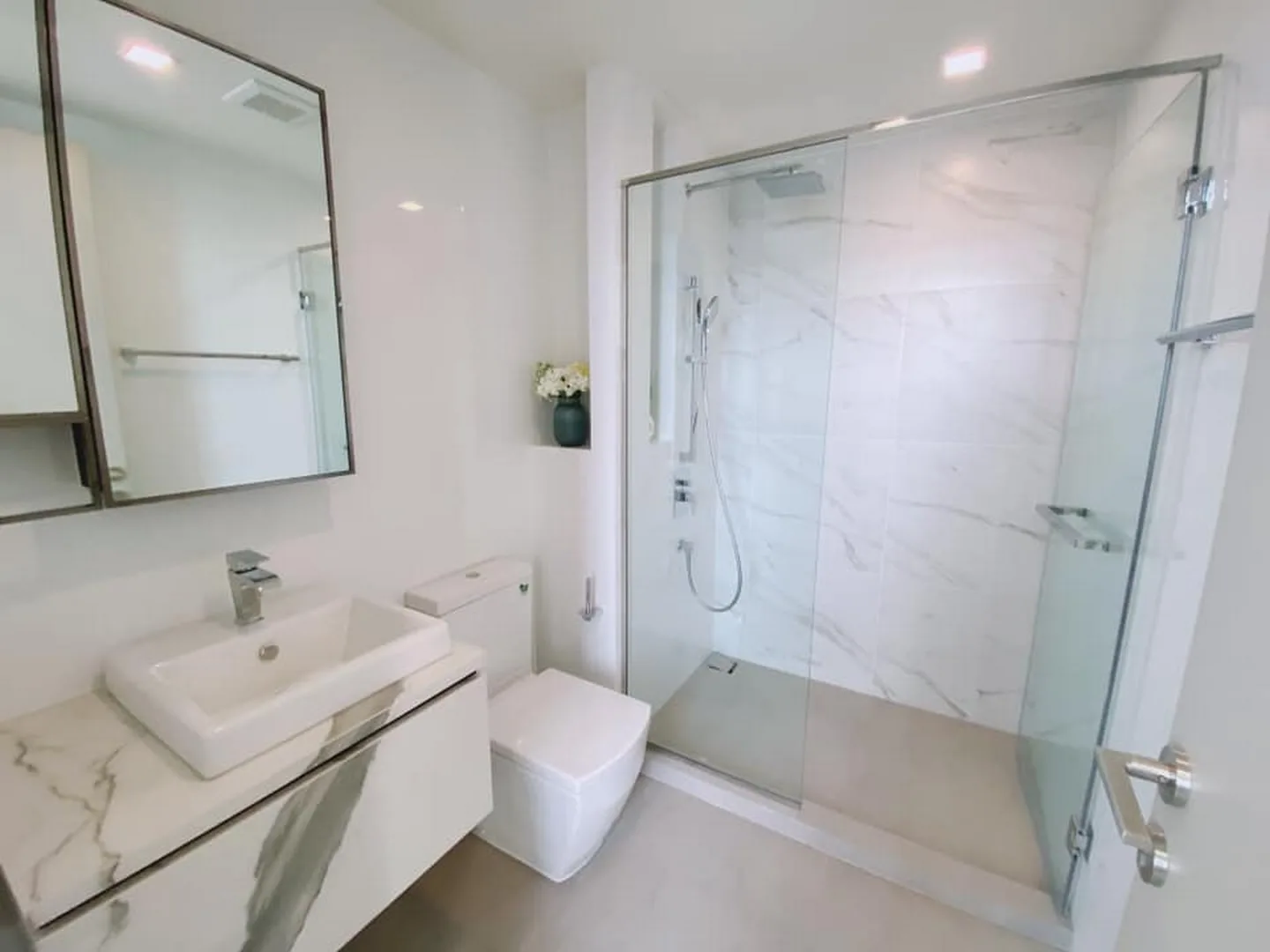 Property photos for The Line sukhumvit 101
