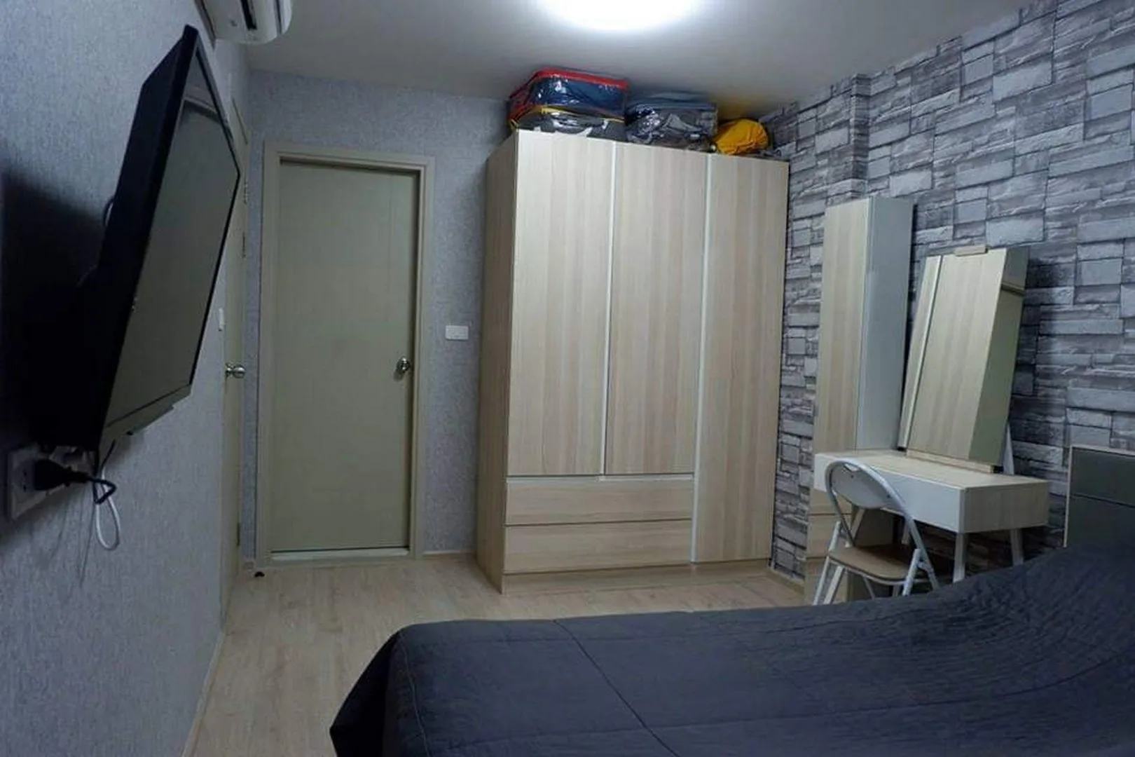 Property photos for Elio Del Ray