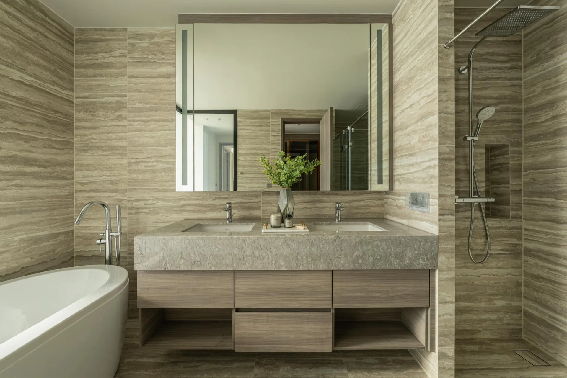 Property photos for Celes Asoke