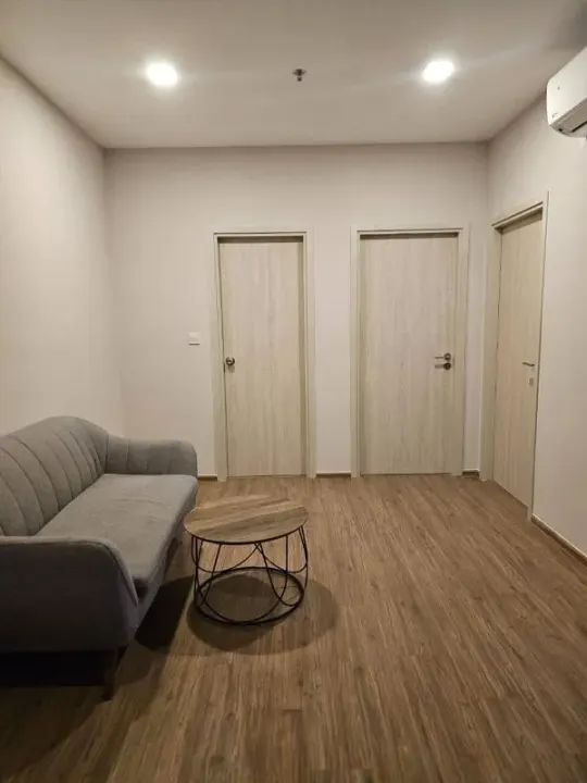 Property photos for Metris Rama 9-ramkhamhaeng