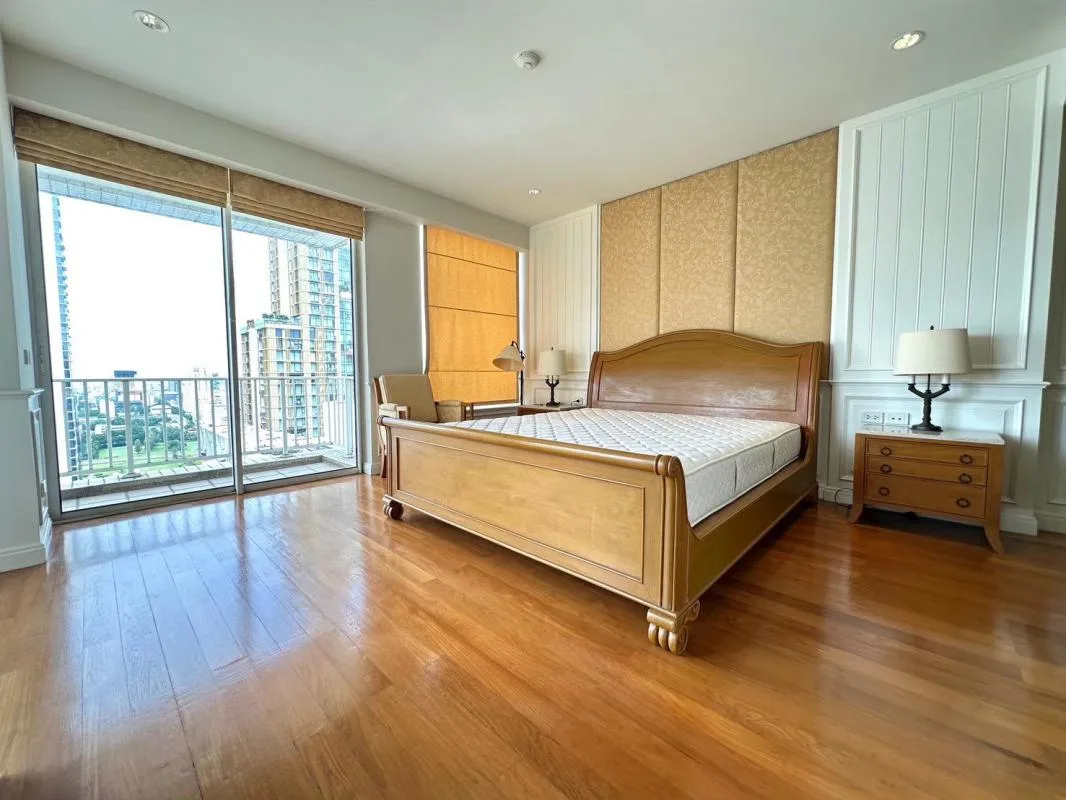 Property photos for Langsuan Ville