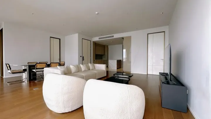 Property photos for Kraam Sukhumvit 26