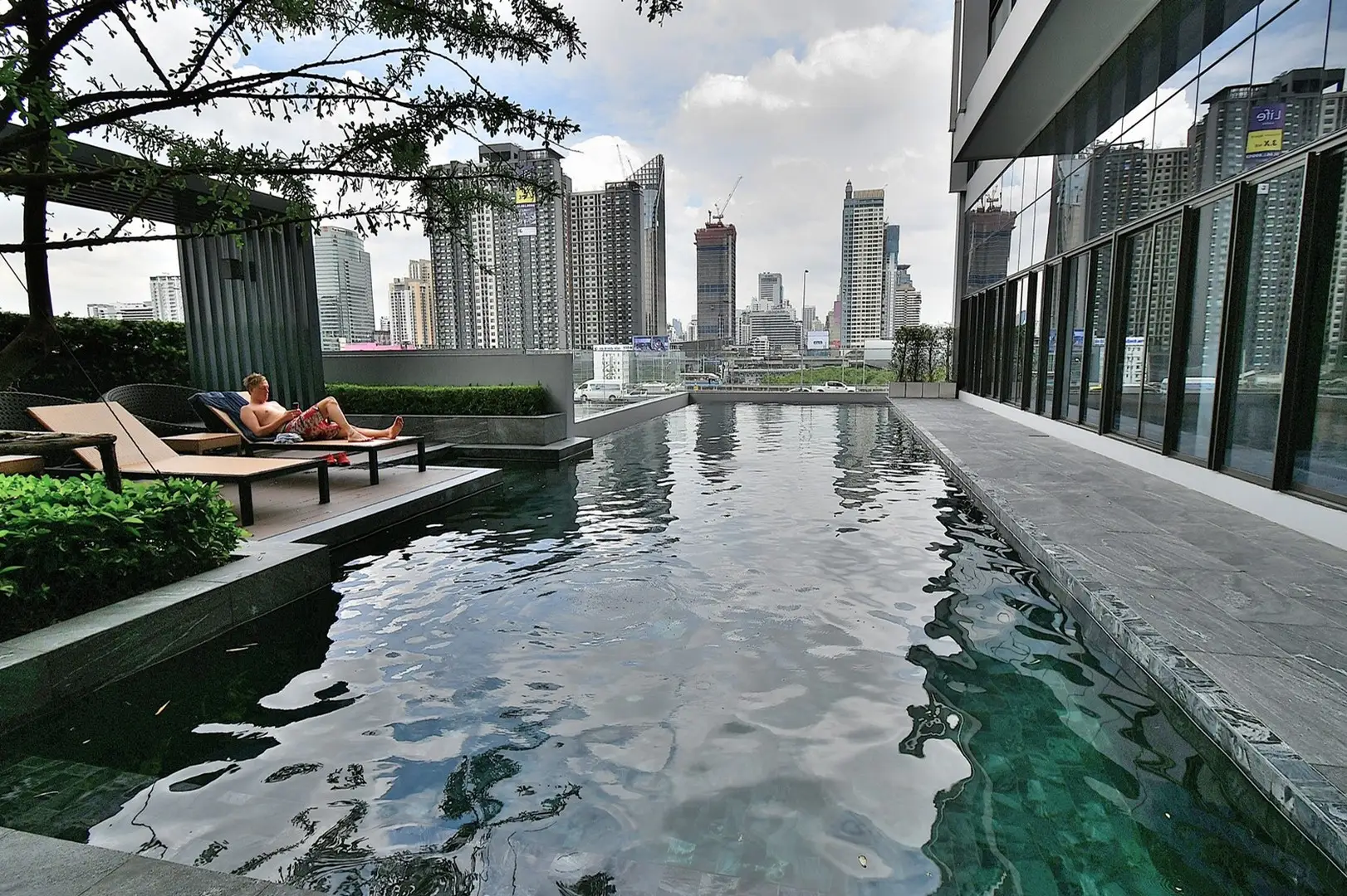 Property photos for Chewathai Residence Asoke