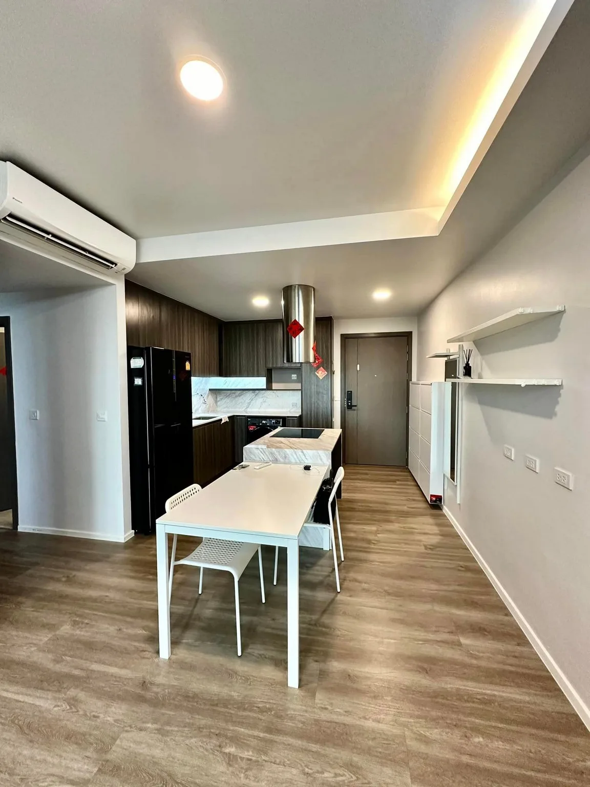 Property photos for The Park Lane Sukhumvit-bearing