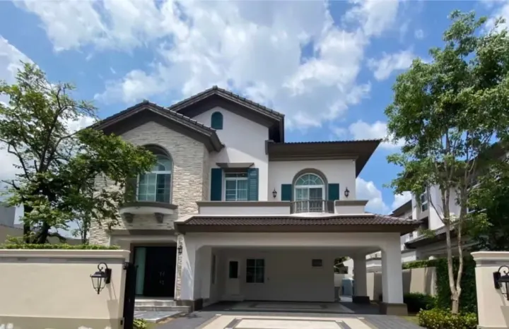 Property photos for Nantawan Ramintra-Paholyothin 50