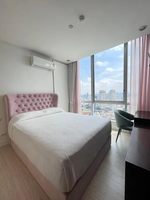 Property photos for Sky Villas Sathorn