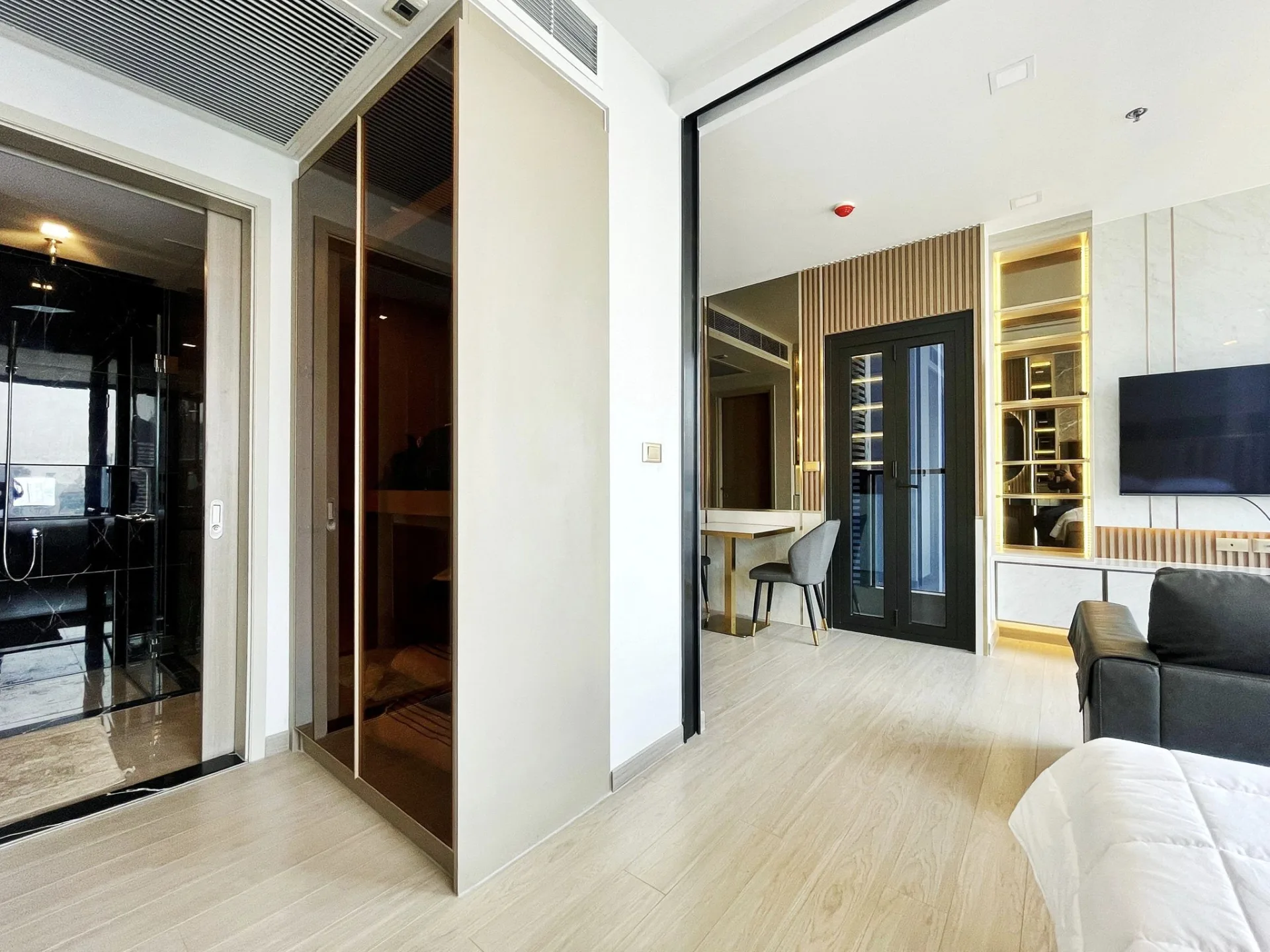 Property photos for One 9 Five Asoke - Rama 9