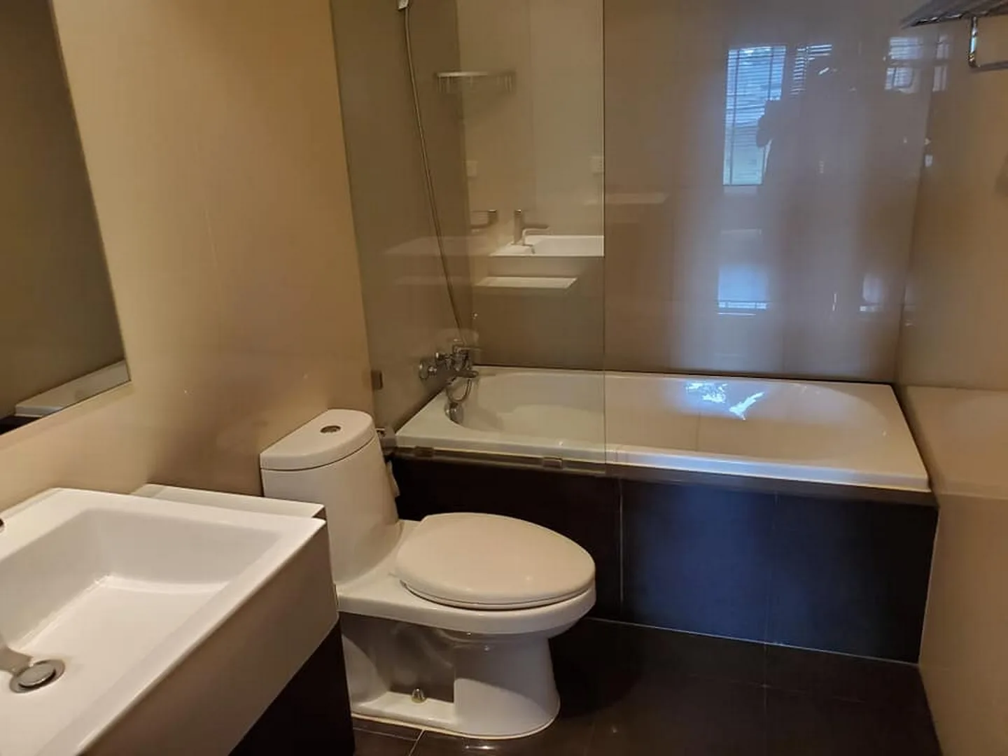 Property photos for Noble Remix
