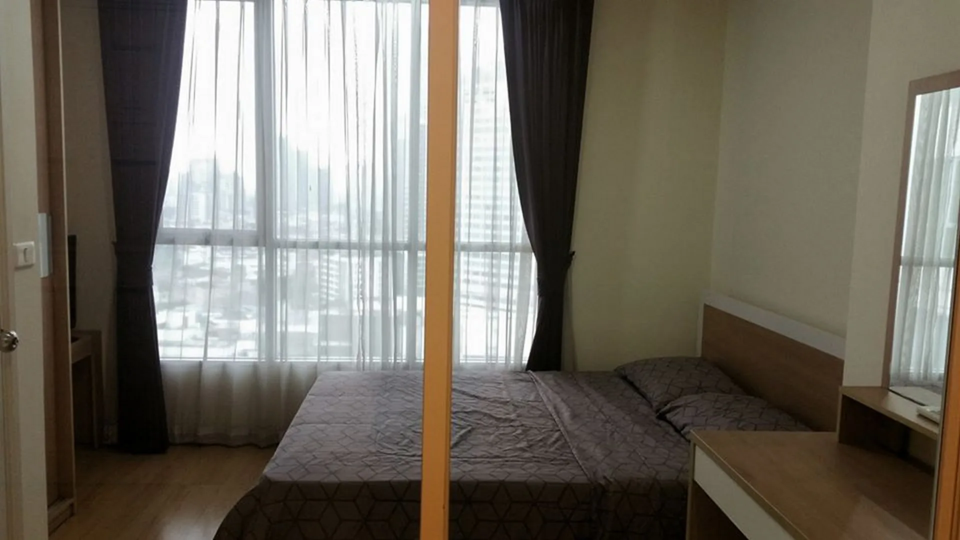 Property photos for Life Sukhumvit 65