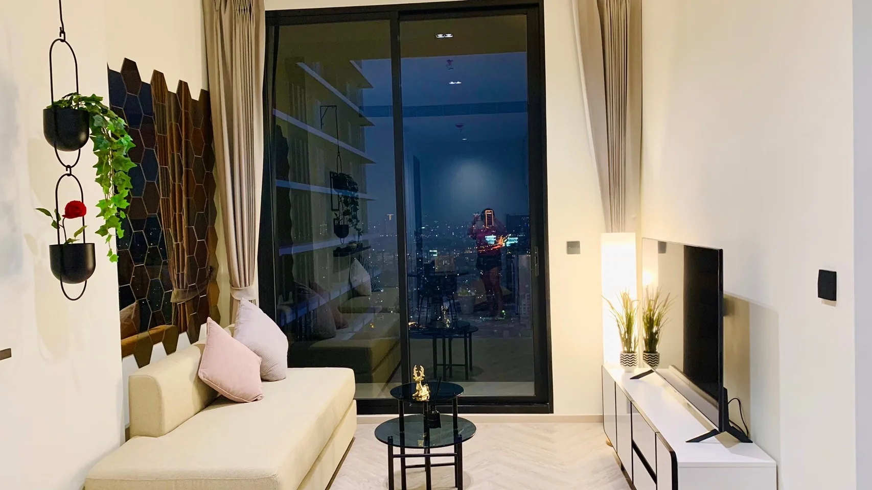 Property photos for Chapter Charoennakhorn-riverside
