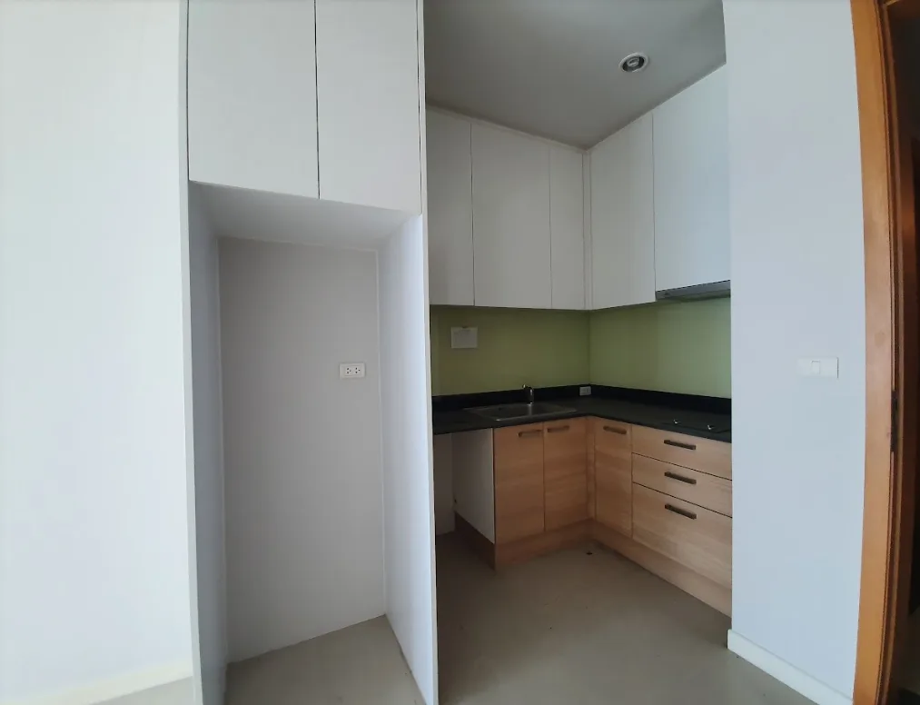 Property photos for Circle Condominium