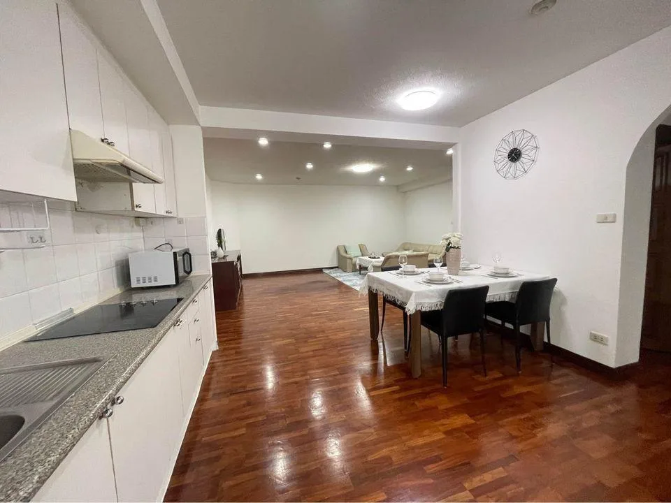 Property photos for P.r. Home 2 Thonglor Soi 8