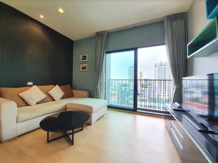 Property photos for Noble Reveal