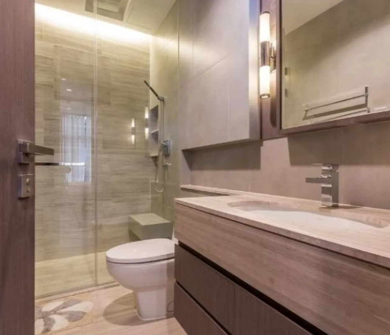 Property photos for The Diplomat Sathorn