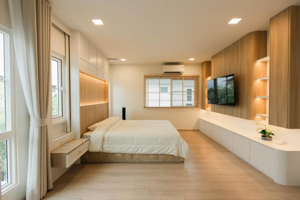 Property photos for Villaggio Srinakarin-bangna
