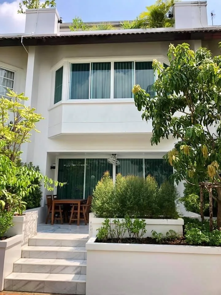 Property photos for The Natural Place ??? Sukhumvit 31