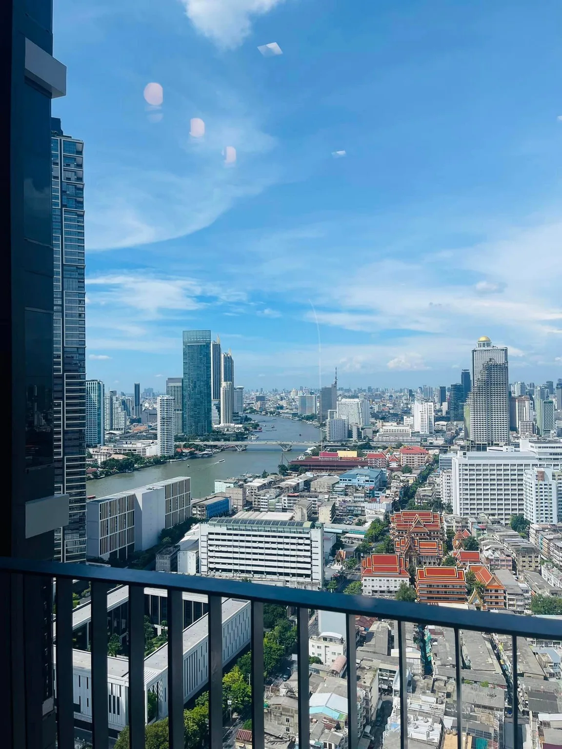 Property photos for Rhythm Charoenkrung Pavillion