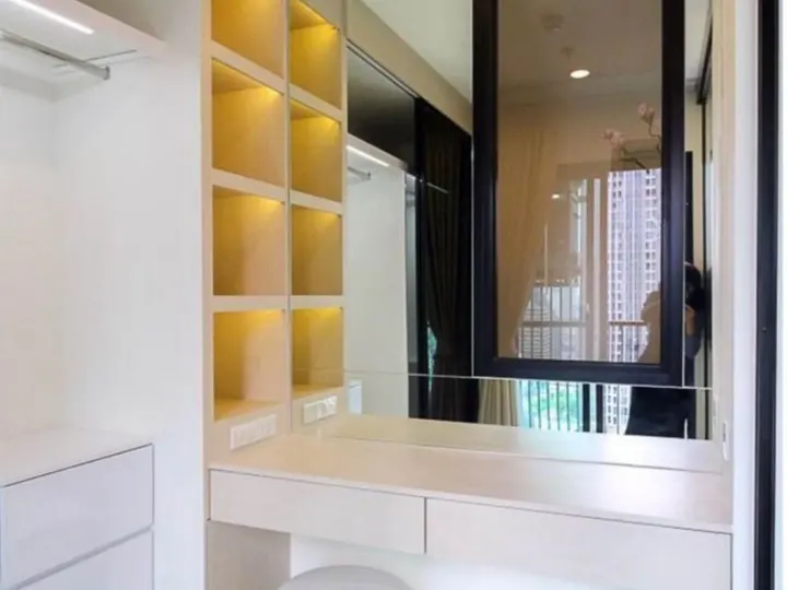 Property photos for Life Asoke