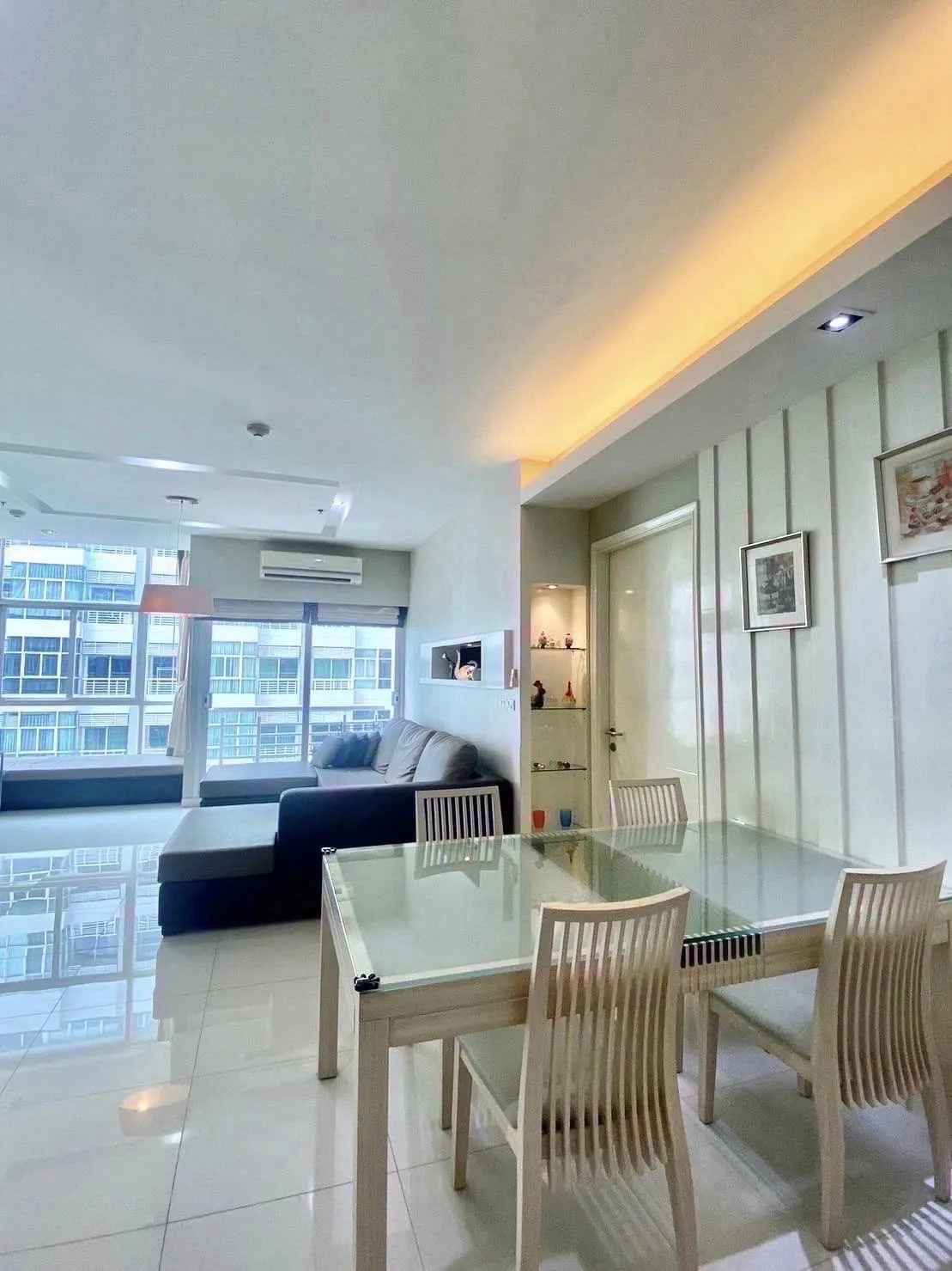 Property photos for The Four Wings Residence Srinakarin