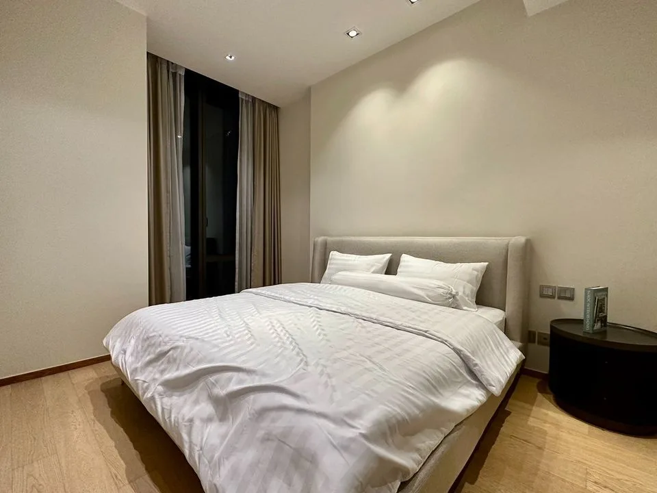 Property photos for 28 Chidlom