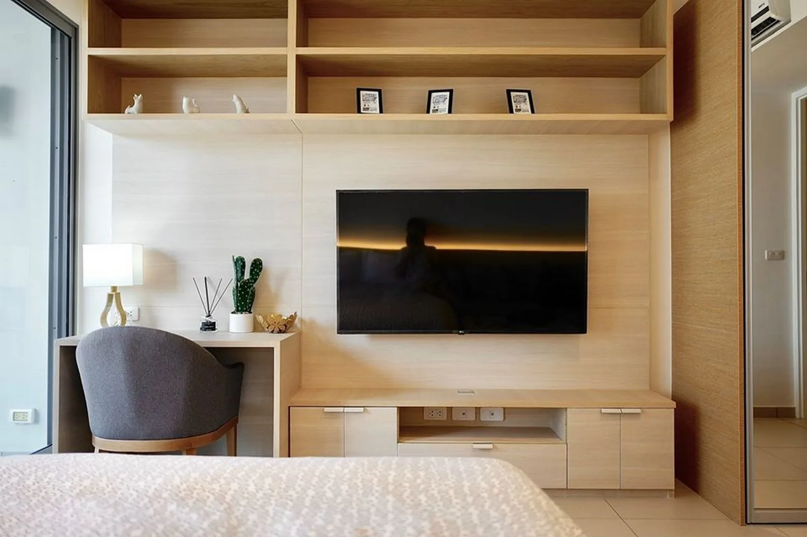 Property photos for The Lofts Ekkamai
