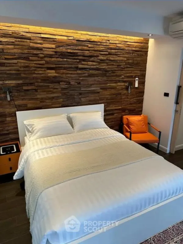 Property photos for Penthouse Condominium 3
