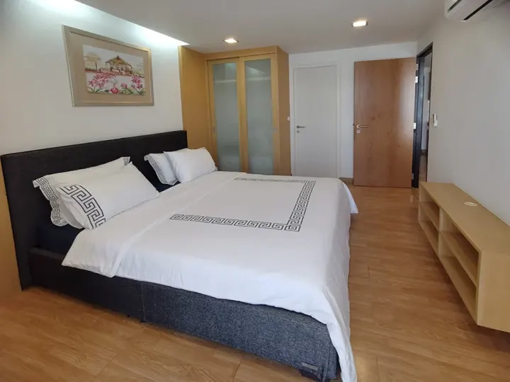 Property photos for The Alcove 49