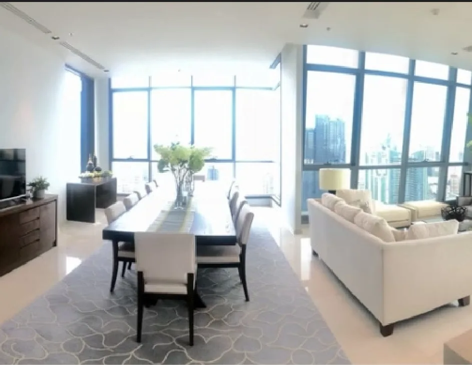 Property photos for Hyde Sukhumvit 13