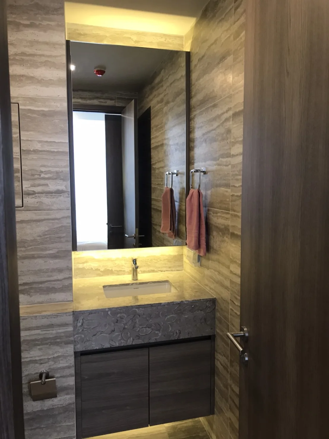 Property photos for Celes Asoke
