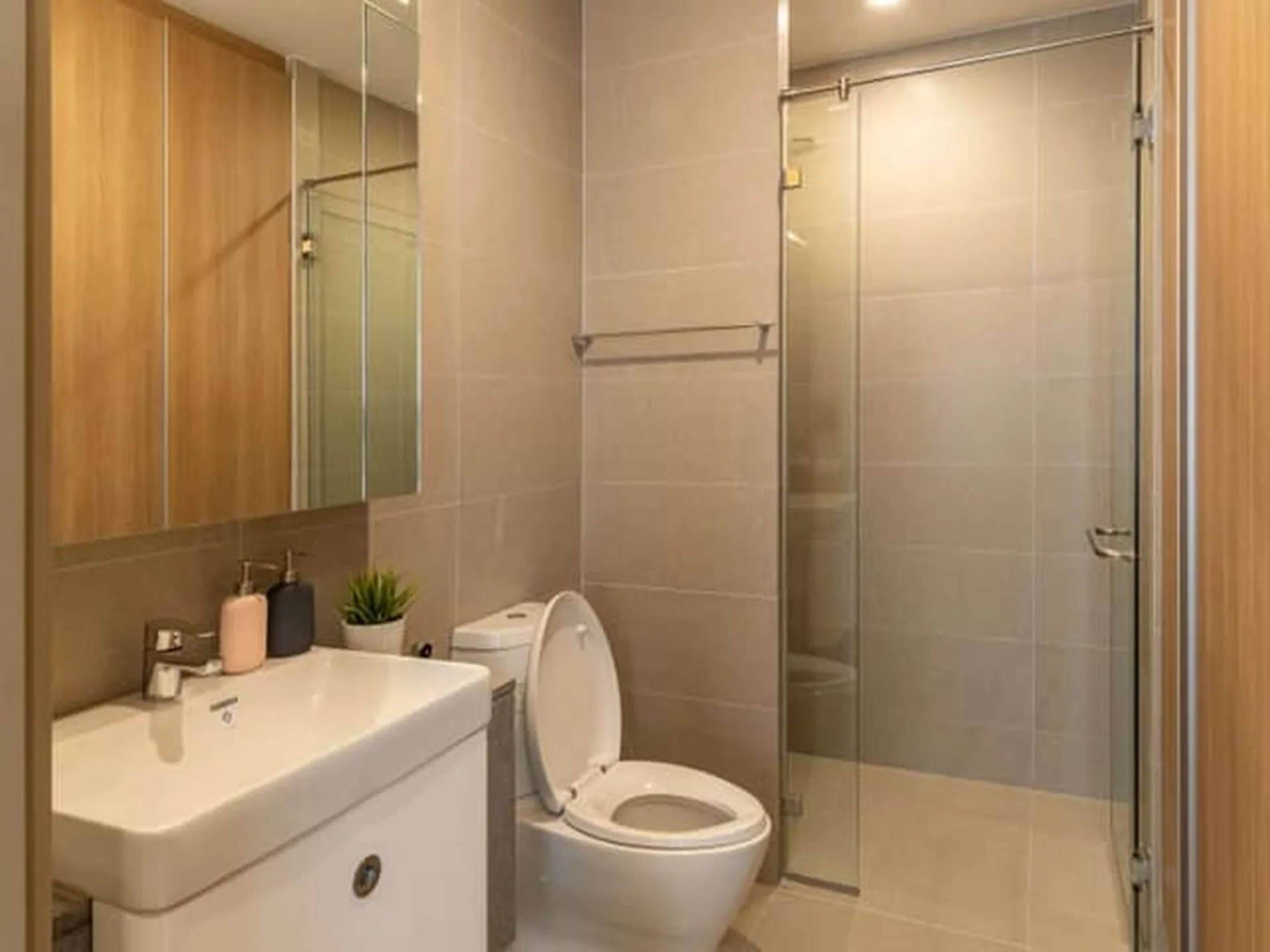 Property photos for Noble Ploenchit