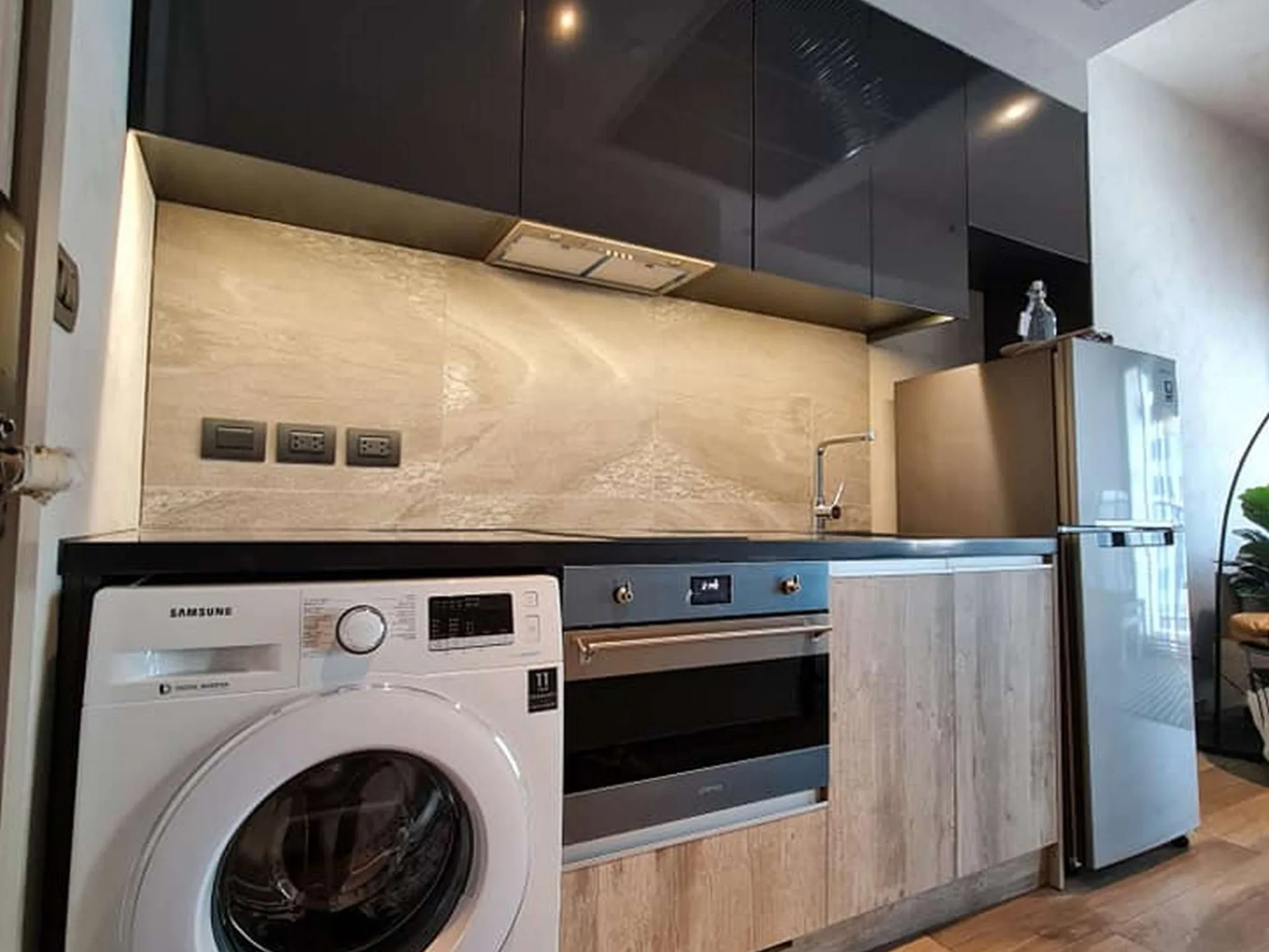 Property photos for The Lofts Asoke