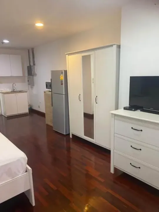 Property photos for Baan Paholyothin Place