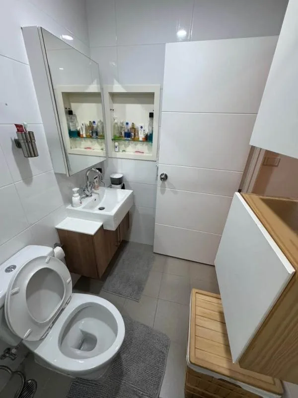 Property photos for Blocs 77