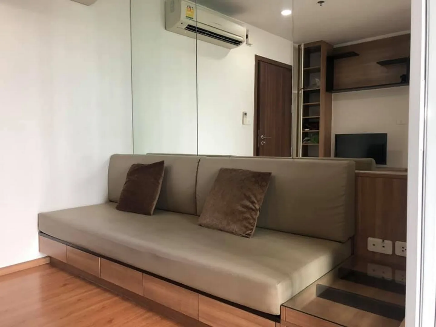 Property photos for The Base Sukhumvit 77