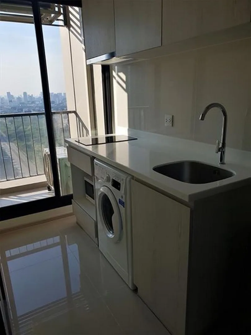 Property photos for Life Asoke