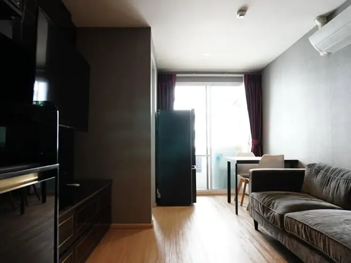 Property photos for The Clover Thonglor