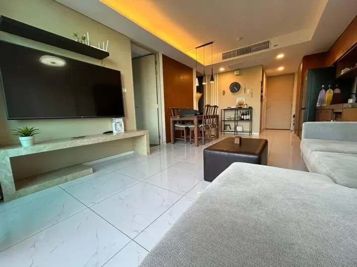 Property photos for Siamese Thirty Nine